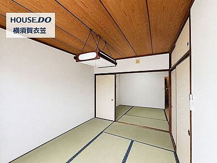 ※この画像はAIにて家具を消しております。