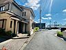 外観：前面道路含む現地写真