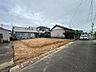 外観：前面道路含む現地写真