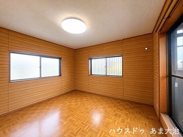 洋室