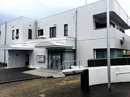 新井内科クリニック【新井内科クリニックは内科を中心に生活習慣病や風邪など幅広く診療し、地域に根ざしたかかりつけ医として身近で安心して相談できるクリニックです。】 1090m