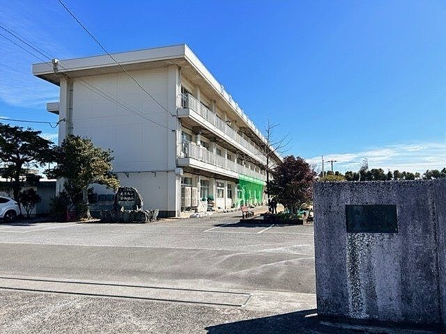 周辺 南国市立田