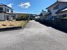 外観：前面道路含む現地写真