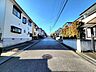外観：北側道路東から西向き