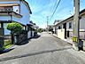 外観：前面道路含む現地写真