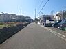 外観：北側道路 東から西方向