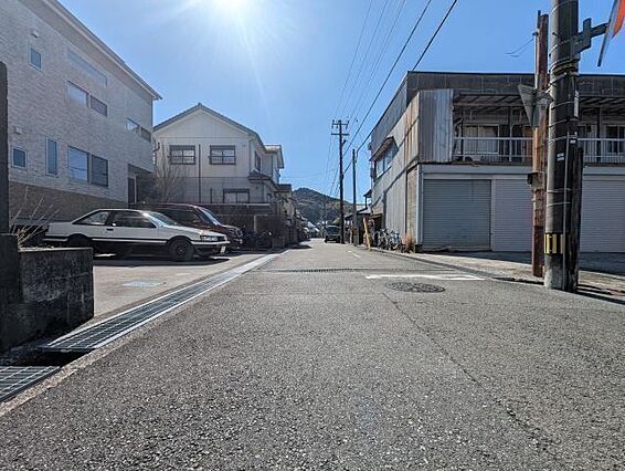 前面道路含む現...