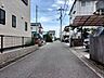外観：西側道路 北から南方向