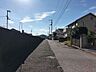 外観：南側道路 東から西方向