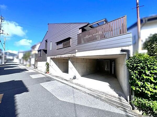 駐車場を拡大表示
