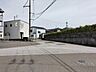 外観：東側道路 北から南方向