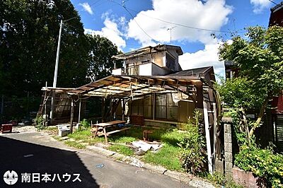 外観：南西向き道路【敷地面積195.06m2(59坪)】建築条件なし！建物の解体もご相談下さい！