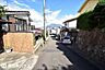 その他：【前面道路】南向きの前面道路です！団地内の道路で交通量の少ない道路になり静かな住環境です♪