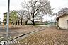 周辺：紫原中央公園【紫原中央公園】鹿児島市紫原4丁目にある公園です駐車場8台ありテニスコートあり広場あり（ソフトボールやサッカー、野球の練習利用可能、ナイター使用も可能） 700m