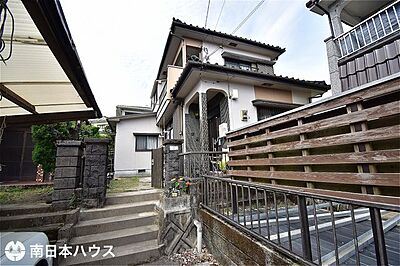 外観:東南向き道路【敷地面積104.41m2(31.58坪)】駐車2台! 外観:東南向き道路【敷地面積104.41m2(31.58坪)】駐車2台!