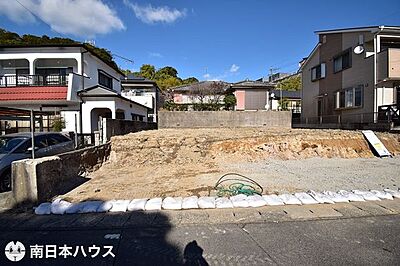外観:南向き道路【敷地面積115.53m2(34.94坪)】建築条件付き! 外観:南向き道路【敷地面積115.53m2(34.94坪)】建築条件付き!