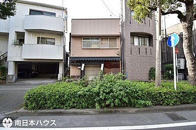 外観：北東向き道路【敷地面積94.65m2(28.63坪)】建築条件なし！建物解体渡しです♪