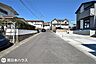 その他：【前面道路】南西向きの道路幅は約6ｍです！団地内で交通量の少ない静かな住環境です♪