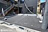 駐車場：【駐車場】駐車3台分！並列で普通車2台と軽自動車1台の駐車が可能なスペースがあります♪