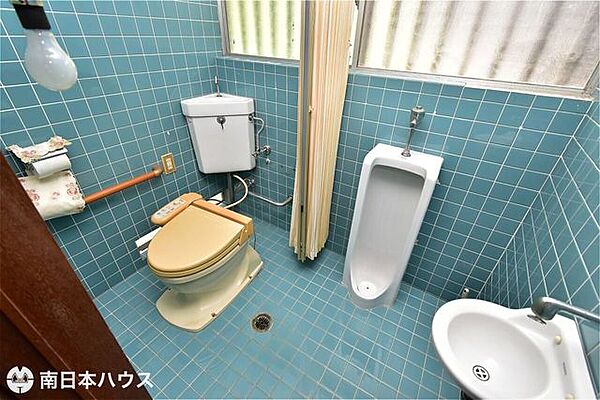 トイレを拡大表示