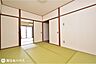 和室：【和室】6帖の和室です！ダイニングキッチンの隣のお部屋です♪
