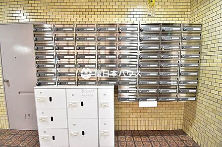 【第8トーカンマンション白雲のメールボックス、宅配ボックス】