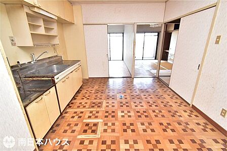 【ダイニングキッチンリフォーム前】令和8年8月21日　撮影キッチン新調、床・クロス張替えします！