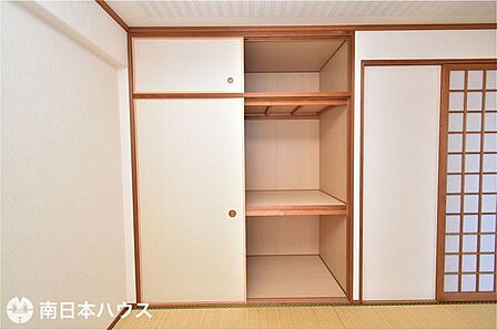 【和室収納】押し入れ収納と天袋あり!