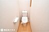 トイレ：【トイレ】温水洗浄便座機能付きのトイレへ新調してあります！