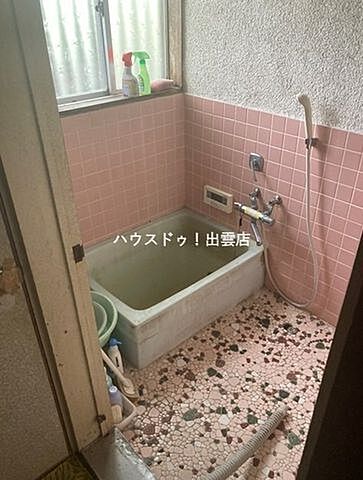 浴室 出雲市平野町