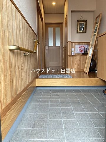 玄関 出雲市平田町