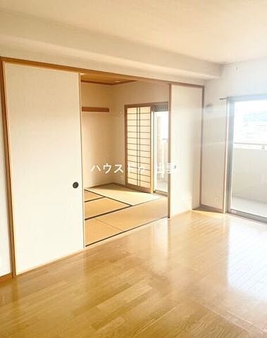 リビング/ダイニング サーパス塩冶町 7階/-