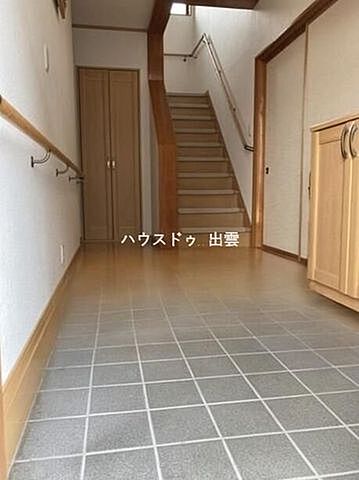玄関 出雲市園町