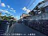 外観：前面道路含む現地写真