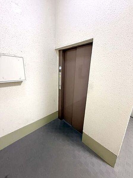 門司コーポ　ペット相談♪2026年3月内装リフォーム♪駐車場1台分無料♪スーパーまで徒歩約1分♪