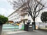 周辺：【板櫃中学校】小倉北区白萩町にある中学校です♪校内敷地は広くて木々に囲まれ緑がいっぱいな学校です♪ 1454m