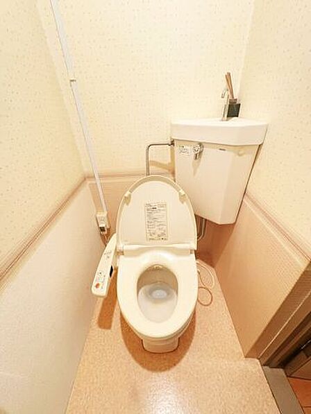 霧ヶ丘ハイマート マンション♪ペット相談♪角部屋♪コンビニまで徒歩約2分♪霧丘中学校まで徒歩約3分♪