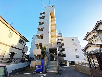 外観:陽当たり・眺望良好♪小倉南区蜷田若園オリエンタル小倉南弐番館◎エレベーター◎防犯カメラ◎出窓 外観:陽当たり・眺望良好♪小倉南区蜷田若園オリエンタル小倉南弐番館◎エレベーター◎防犯カメラ◎出窓