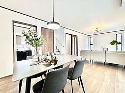 リビング/ダイニングの画像