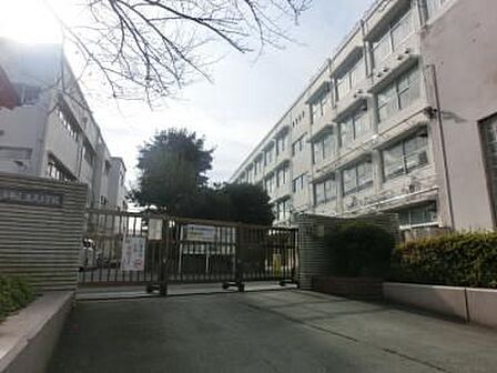 横浜市立汲沢小学校 徒歩14分。 1110m