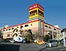 周辺：MEGAドン・キホーテ綾瀬店 徒歩7分。 520m