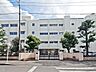 周辺：横浜市立瀬谷第二小学校 徒歩13分。 1030m