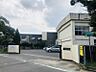 周辺：亀崎中学校まで　573m　徒歩約8分　校訓「公正・自律・敬愛」。地域との連携を大切にしている学校。学習や行事に落ち着いてしっかり取り組める学校です。