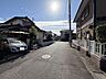 外観：前面道路含む現地写真