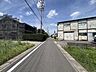 外観：前面道路含む現地写真
