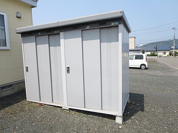 detached 北海道北見市中央三輪４丁目494番地38

地図を見る