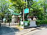 周辺：ピアソン記念館（513m）
