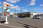 セブンイレブン北見南大通店（382m）
