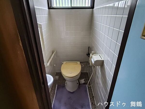 トイレを拡大表示