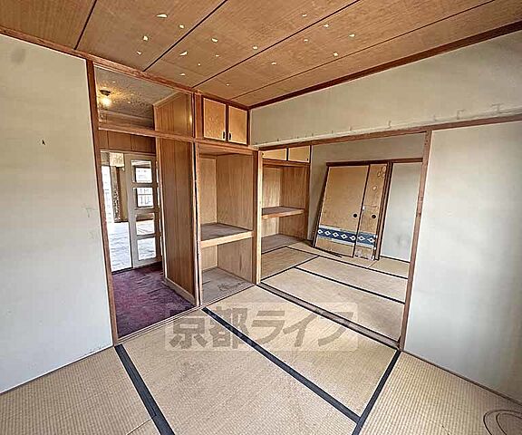 寝室
